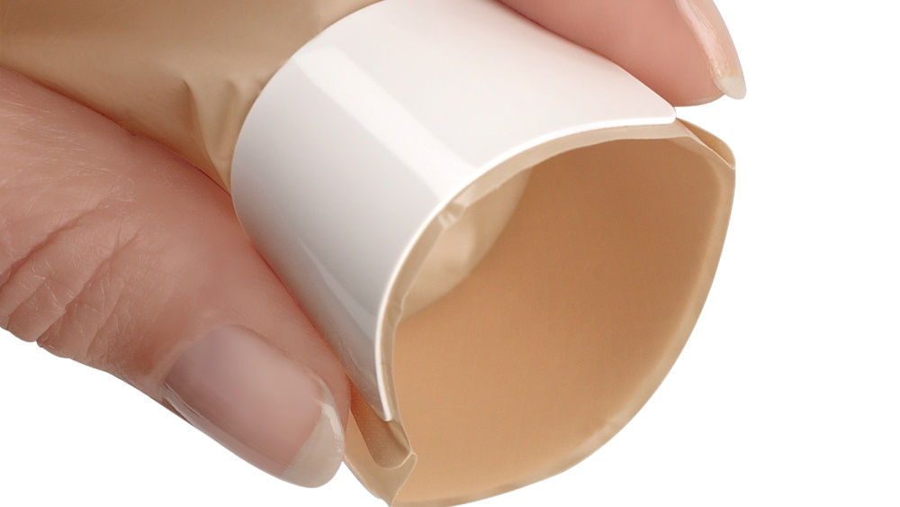 vaciar la bolsa de ileostomía